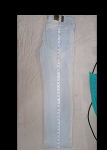 Light Wash Straight Leg Jeans