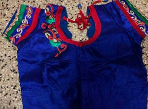 Red &amp; Green Embroidered Saree