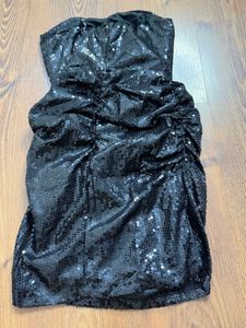 Sparkling Black Sequin Strapless Dress