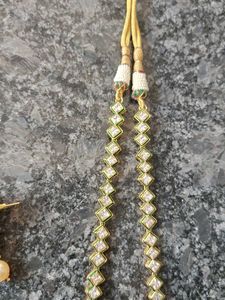 Long jewellery with earings