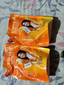 Vivel Moisturizing Body Wash Refill and lux bodywa