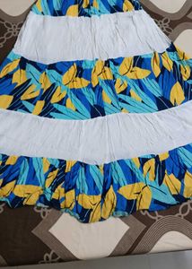 Floral Print Tiered Maxi Skirt