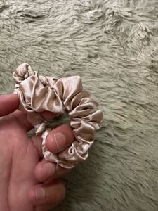 Brand new champagne hair scrunchie set