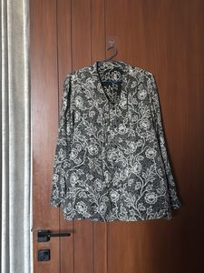 Vintage Floral Print Blouse