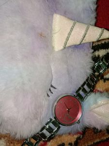 Trending Pink Women/Girl Watches With Pouches Comb