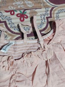 Chic Peach Puff Sleeve Top