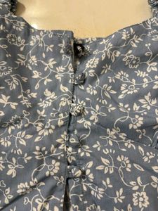 mango Blue Floral Puff Sleeve Crop Top