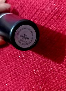 Mac kinda sexy lipstick