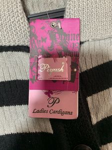 Ladies Sweater With Double Pocket