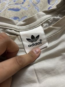 Adidas T-Shirt