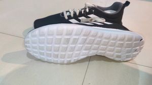 Adidas Men's Casual Shoes. New With Tag.