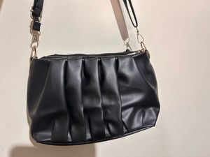 Chic Ruched Shoulder Bag