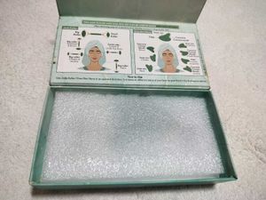 Oriflame Face Sculpting Jade Roller &amp; Gua Sh