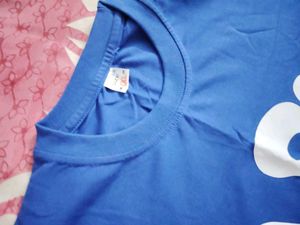 126.Blue Graphic Print T-Shirt