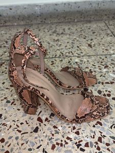 Cheetah Print Wedges