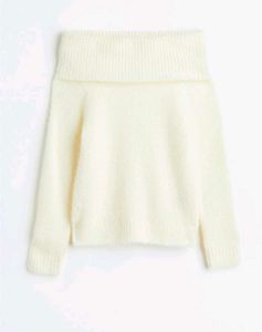 Very Fancy And Amazing Woolen Korean Crop Top
