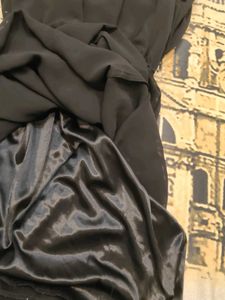 Chic Black Sleeveless Midi Dress
