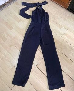 💙 Elegant Navy Halter Neck Jumpsuit 💙