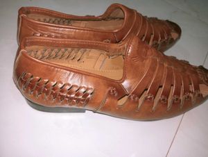 Neso Brown Leather Fisherman Sandals