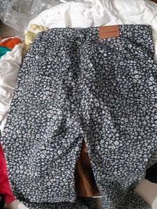 Floral Print Straight Leg Pants