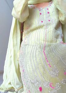 Beautiful Kurta Set with Intricate Embroidery