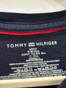 Tommy Hilfiger Navy  T-Shirt