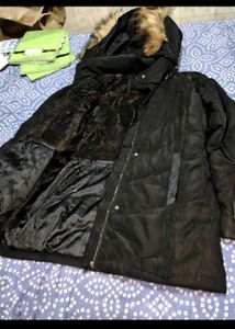 Stylish Padded Jacket with Fur 😊m