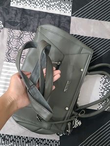 Stylish Grey brendnew Handbag