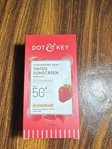 Dot & Key Strawberry Dew Tinted Sunscreen