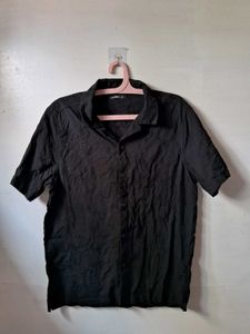 Men's Black Short Sleeve Shirt