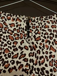 Chic Leopard Print Mini Dress
