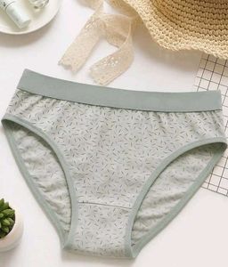 BRAND NEW Cotton Briefs - Pack of 2