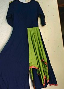 Designed frilled Bird Embroidered Kurta 💙💚