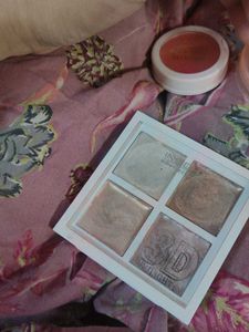 blush highlighter pallate