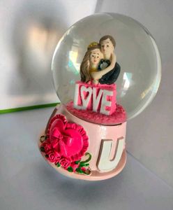 Valentine Theme Couple Showpiece ❤️
