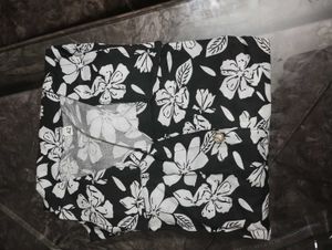 A line long cord set