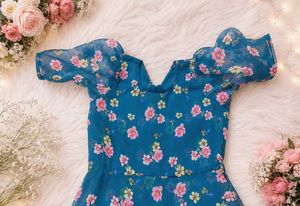 Feminine lightweight floral dress women frock blue