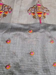 Elegant Silver Embroidered Banarasi Saree