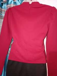 Casual Regular Sleeves Maroon Top For Girls