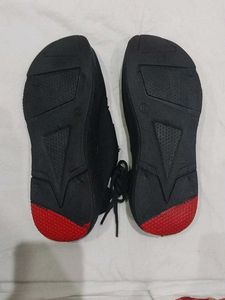 Black Sporty Fashion Sneakers