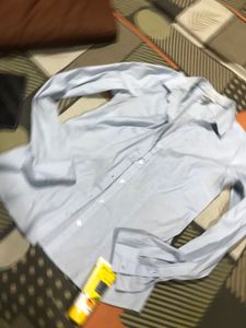 Light Blue Button-Up Shirt h and m facewash free