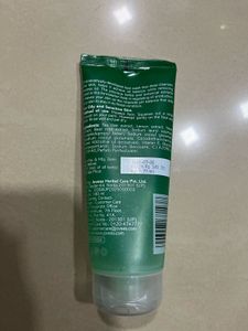 Jovees Herbal Tea Tree Face Wash