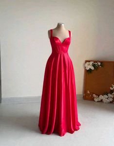 with freebies Elegant Satin Prom Dress🩷