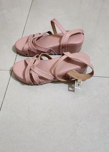 Nude Pink Eridani Wedes