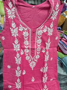Pretty in Pink Sleeveless Kurti💗✨