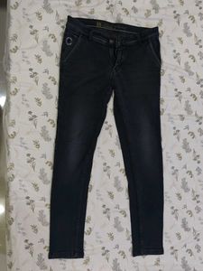 Stylish Dark Wash Denim Jeans