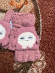 gloves 🧤 4 year to 8  glove