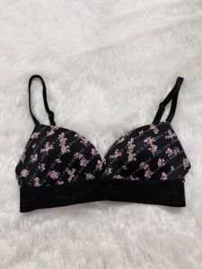 Victoria’s Secret wireless T-shirts bra