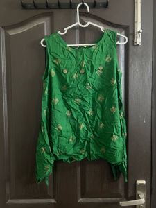 Green Sleeveless Kurta with Golden Print