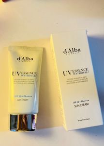 d’Alba essence sunscreen